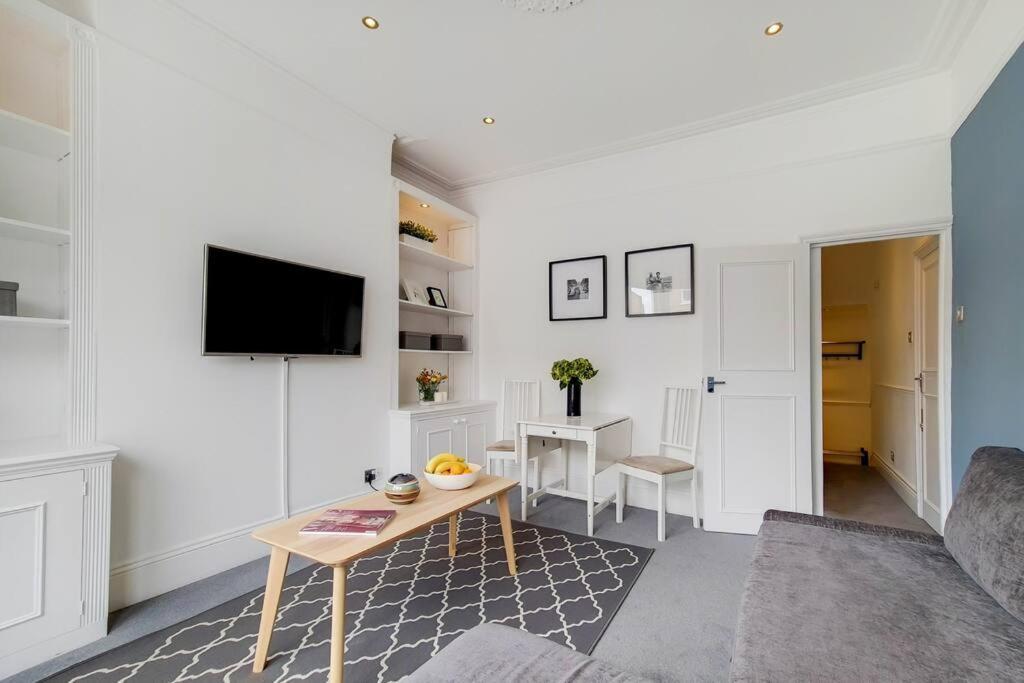 Ar1 - 1 Bed Apartment In Heart Of Fulham Broadway 런던 외부 사진